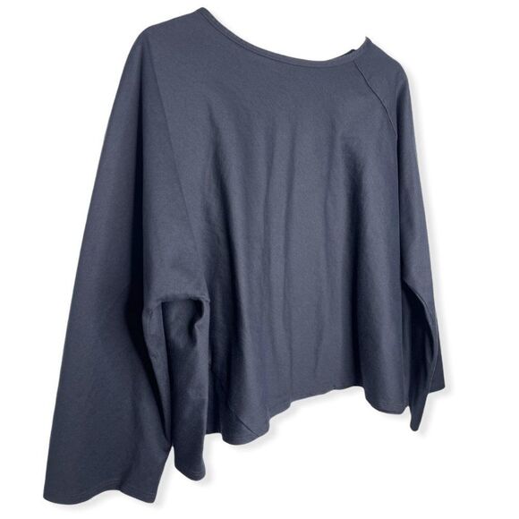 SHAMASK Spiral Long Sleeve Top in Black - Picture 3 of 9